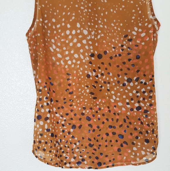 *SOLD* Cabi Cheers Sleeveless Button Down  Blouse - Picture 5 of 8